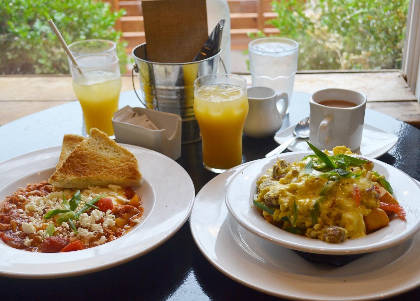 Brunch is on! 🍳 Our complete brunch menu is available every Saturday &amp; Sunday from 11am - 2pm. 🍊 
#theunionstreet #brunch #berwickns #berwicktothecore #tastens #sundaymornings #goodfood